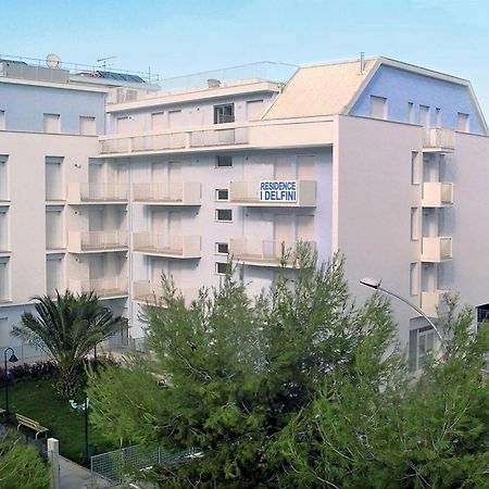 Residence I Delfini Cupra Marittima Bagian luar foto