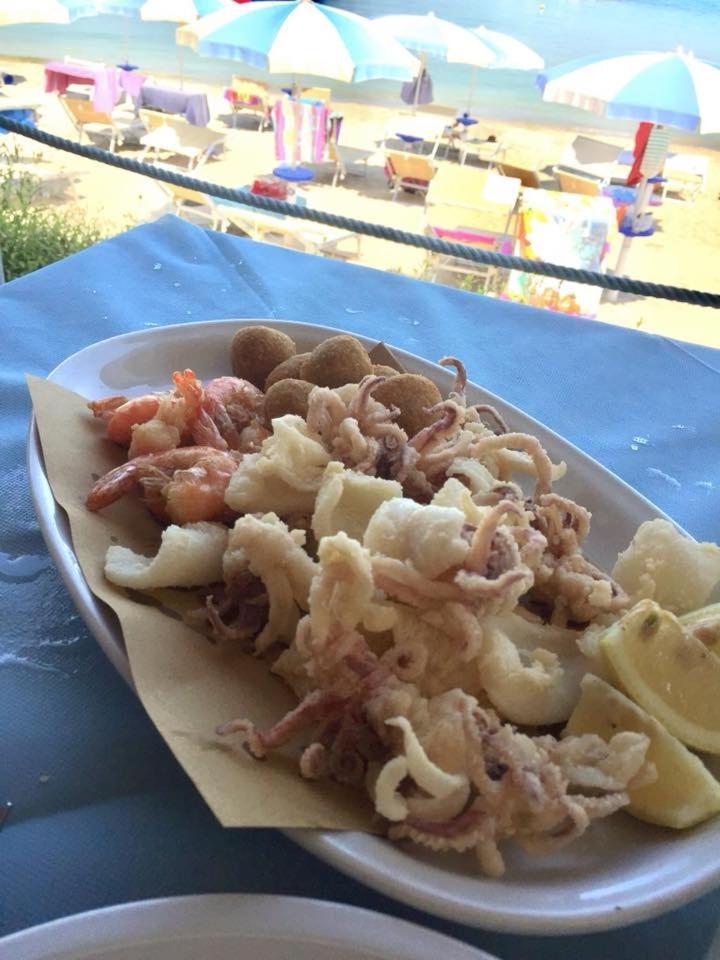 Residence I Delfini Cupra Marittima Bagian luar foto